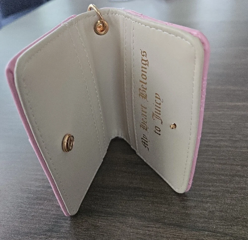 Juicy Couture Flamingo Wallet – Gold Heart Keychain & Logo Charm –